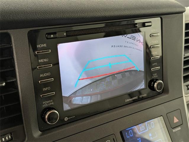 2018 Toyota Sienna Vehicle Photo in ENGLEWOOD, CO 80113-6708