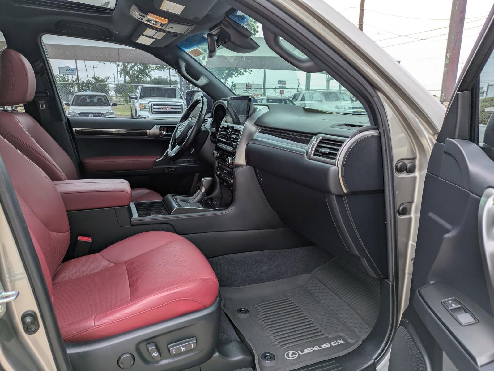 2022 Lexus GX Vehicle Photo in SELMA, TX 78154-1460