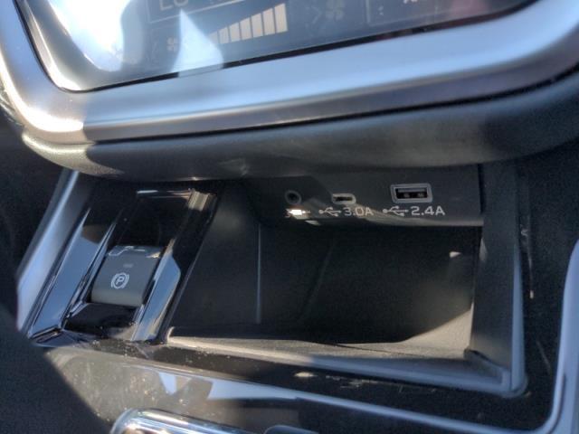 2025 Subaru Outback Vehicle Photo in Green Bay, WI 54304