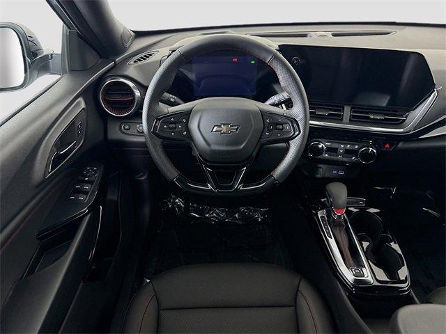 2025 Chevrolet Trax Vehicle Photo in PUYALLUP, WA 98371-4149