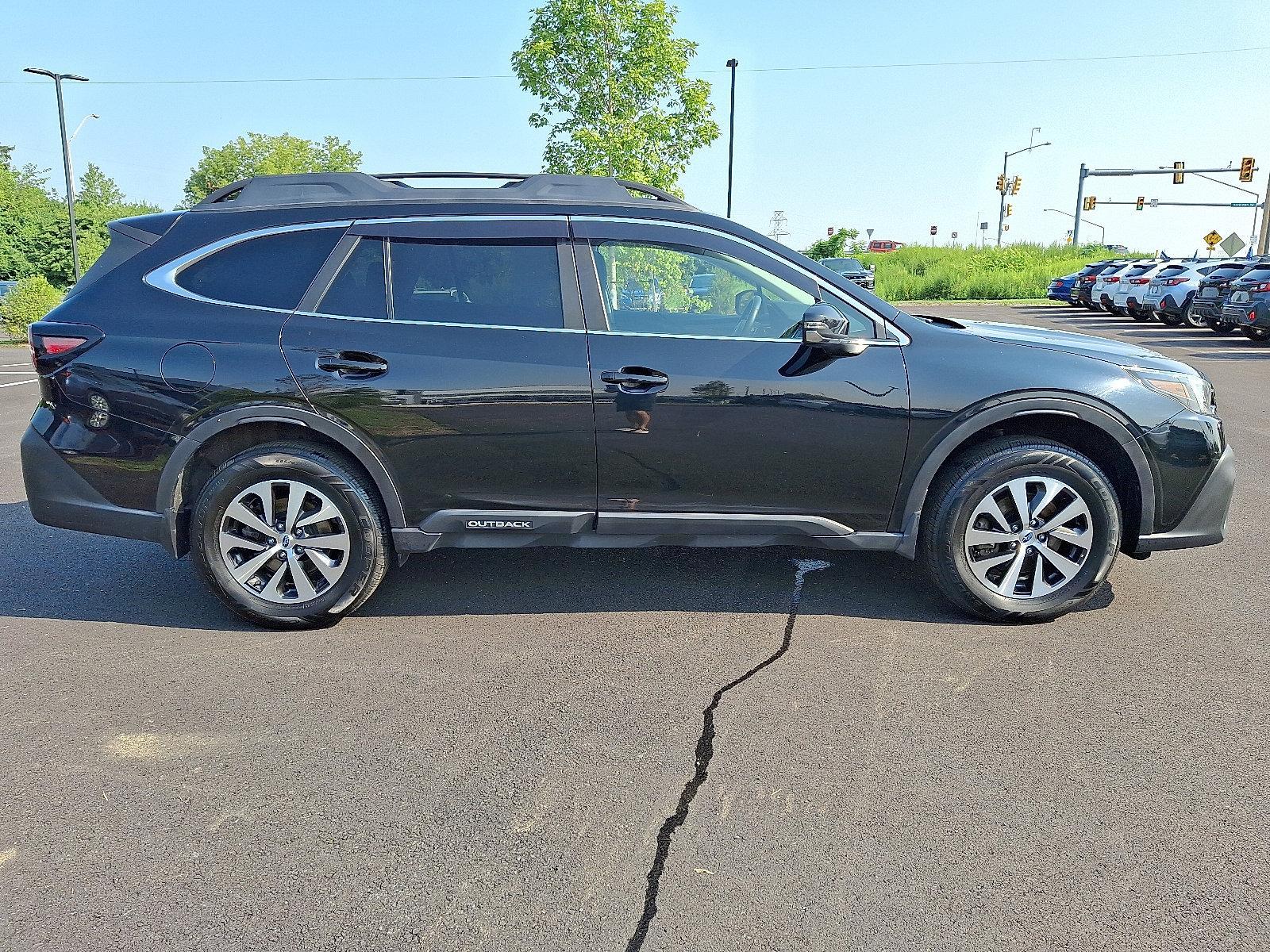 2020 Subaru Outback Vehicle Photo in Easton, PA 18045