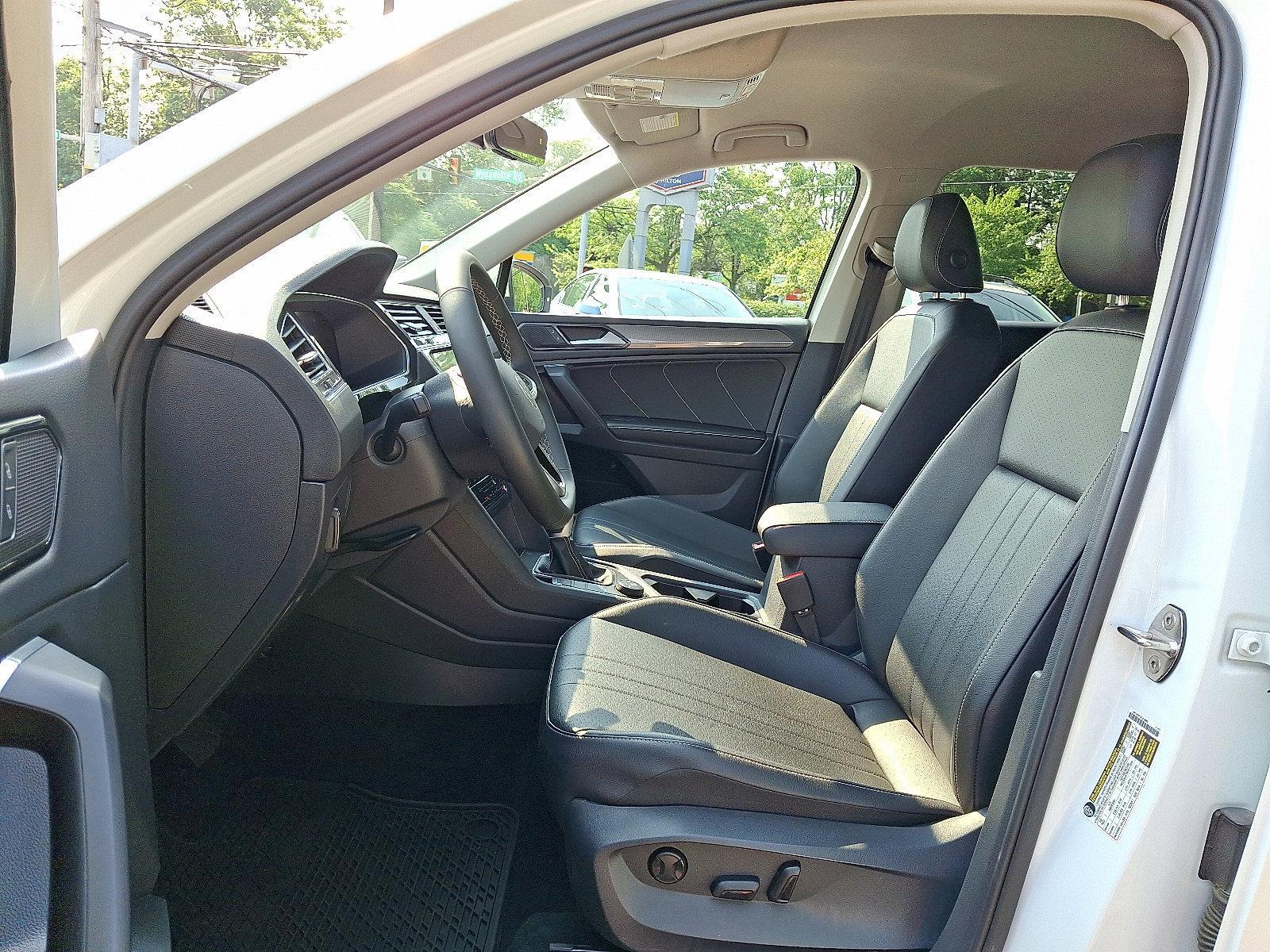 2022 Volkswagen Tiguan Vehicle Photo in Willow Grove, PA 19090