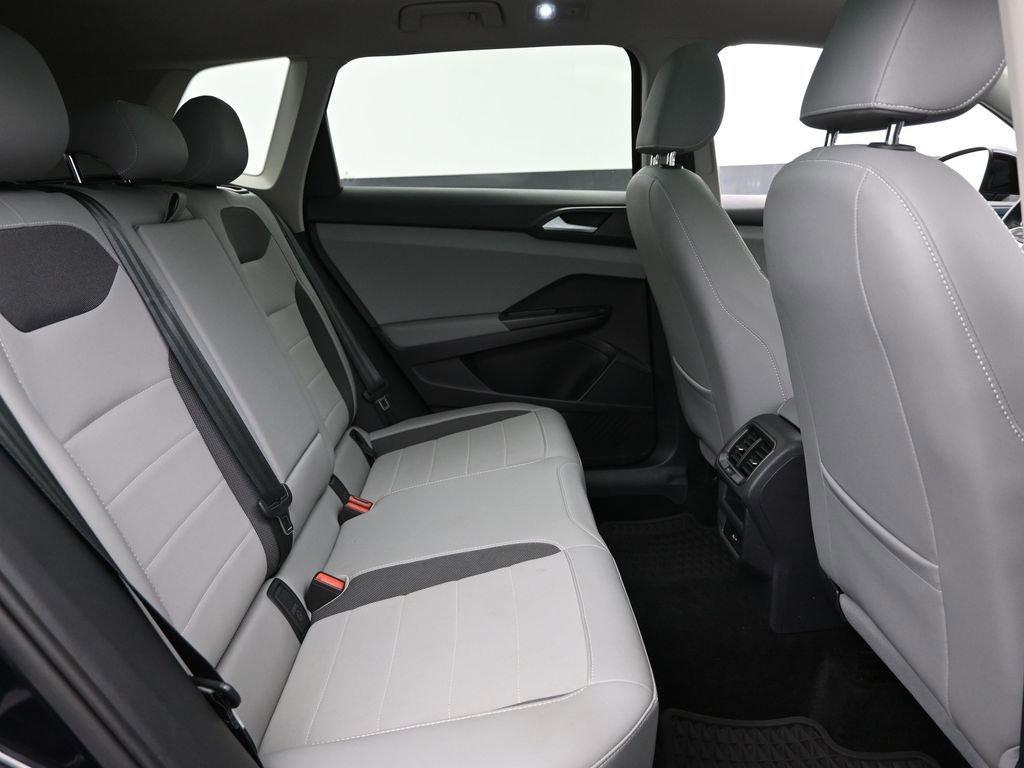 2022 Volkswagen Taos Vehicle Photo in Marion, IA 52302