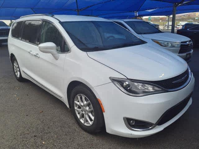 Used 2020 Chrysler Pacifica Touring L with VIN 2C4RC1BG6LR275266 for sale in Decatur, TX