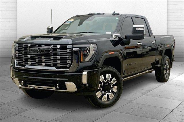 2024 GMC Sierra 2500 HD Vehicle Photo in TOPEKA, KS 66609-0000