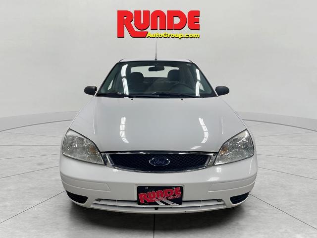 Used 2007 Ford Focus ZX4 SES with VIN 1FAFP34N77W269252 for sale in Manchester, IA