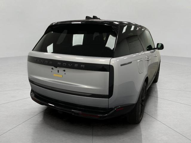 2025 Range Rover Vehicle Photo in Appleton, WI 54913