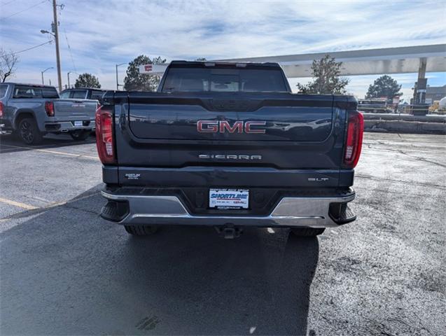 2021 GMC Sierra 1500 Vehicle Photo in AURORA, CO 80012-4011