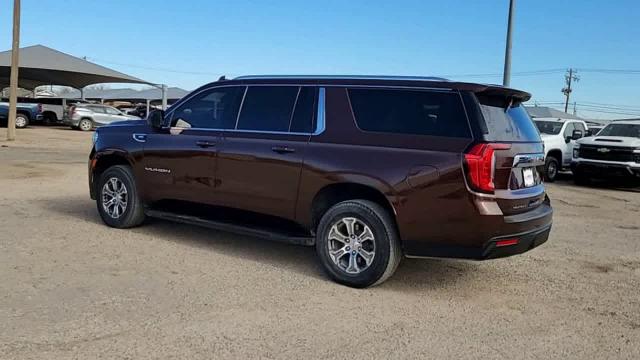 2022 GMC Yukon XL Vehicle Photo in MIDLAND, TX 79703-7718