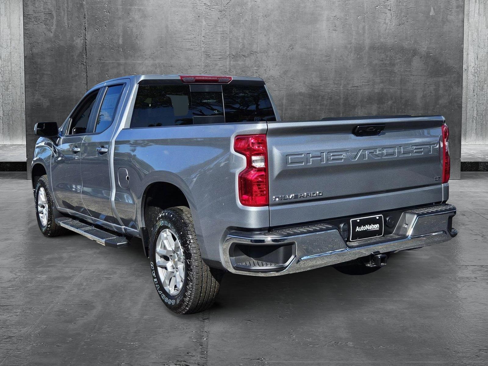 2025 Chevrolet Silverado 1500 Vehicle Photo in GREENACRES, FL 33463-3207