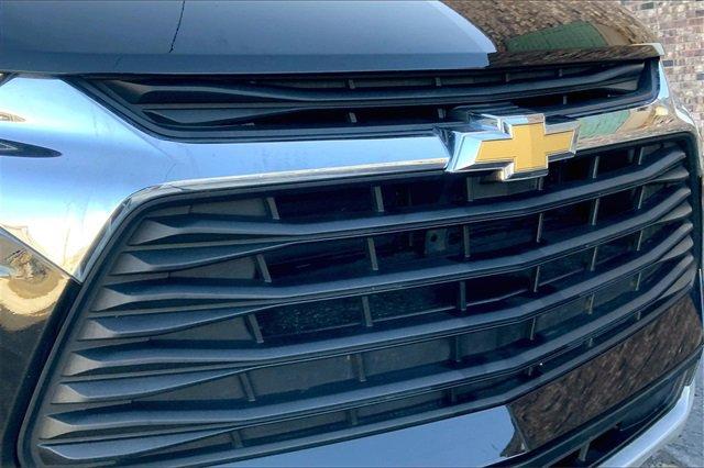 2021 Chevrolet Blazer Vehicle Photo in TOPEKA, KS 66609-0000