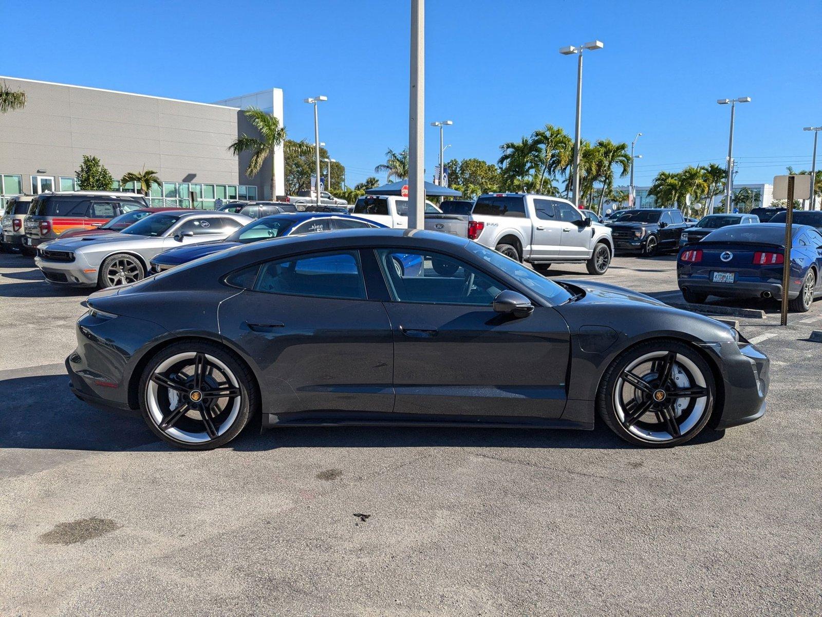 2024 Porsche Taycan Vehicle Photo in Miami, FL 33015