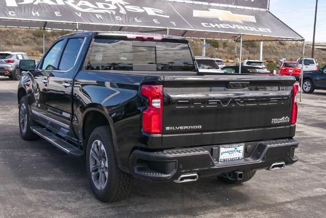 2025 Chevrolet Silverado 1500 Vehicle Photo in VENTURA, CA 93003-8585