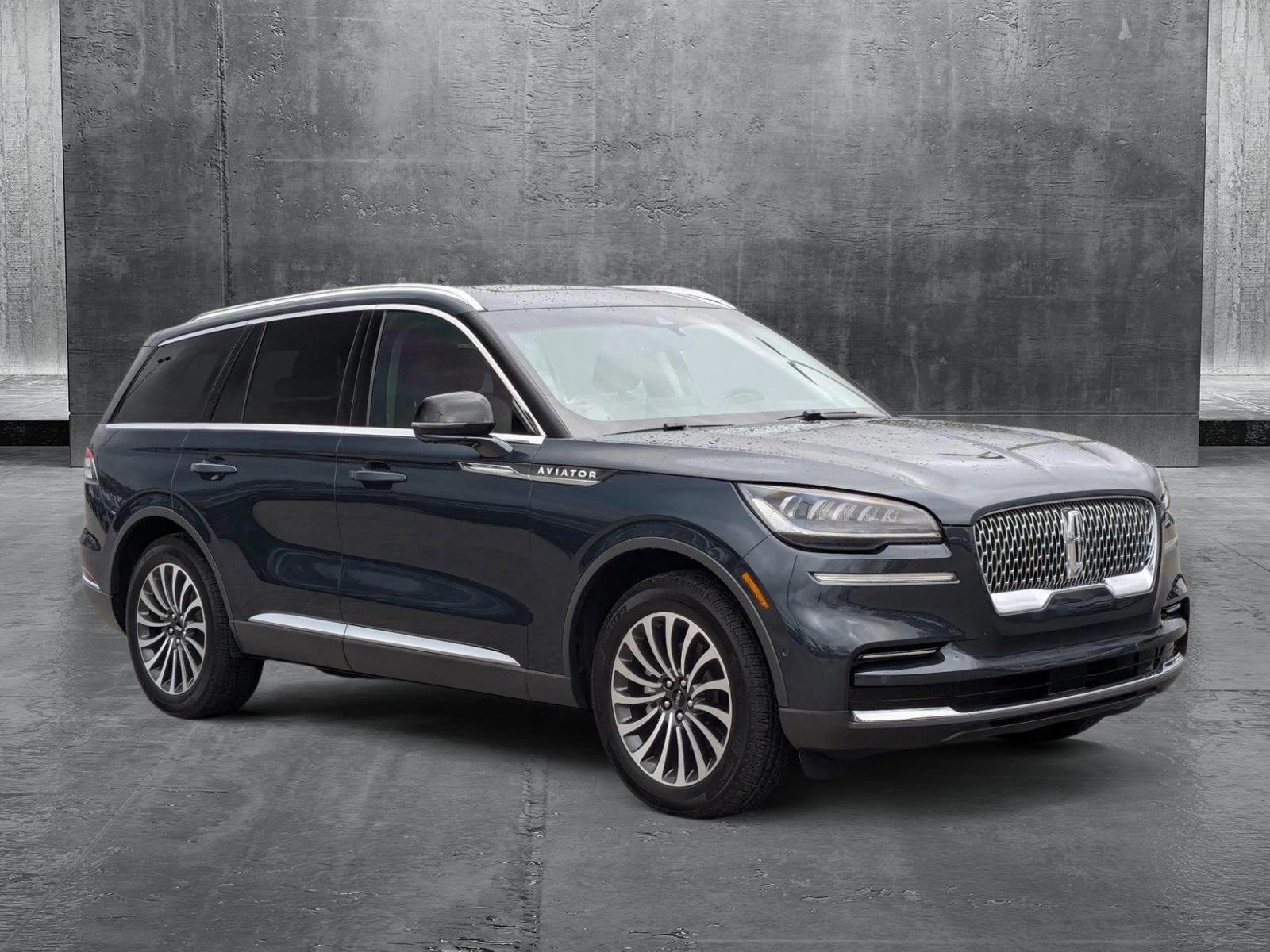 2023 Lincoln Aviator Vehicle Photo in St. Petersburg, FL 33713