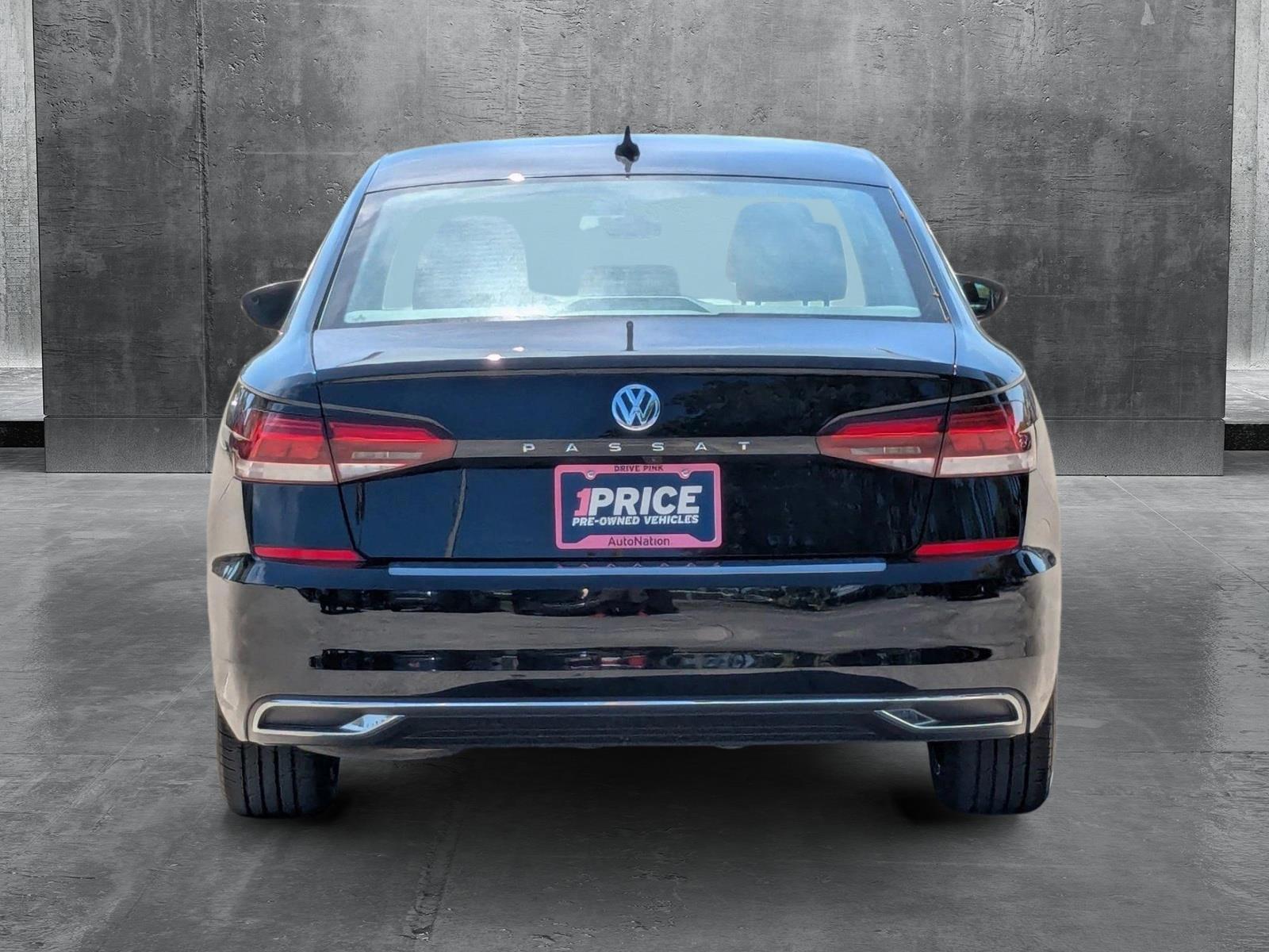 2021 Volkswagen Passat Vehicle Photo in PEMBROKE PINES, FL 33024-6534