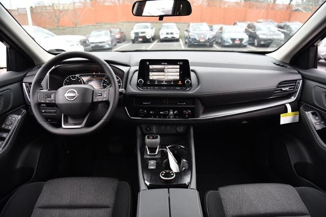2025 Nissan Rogue Vehicle Photo in Ballwin, MO 63011