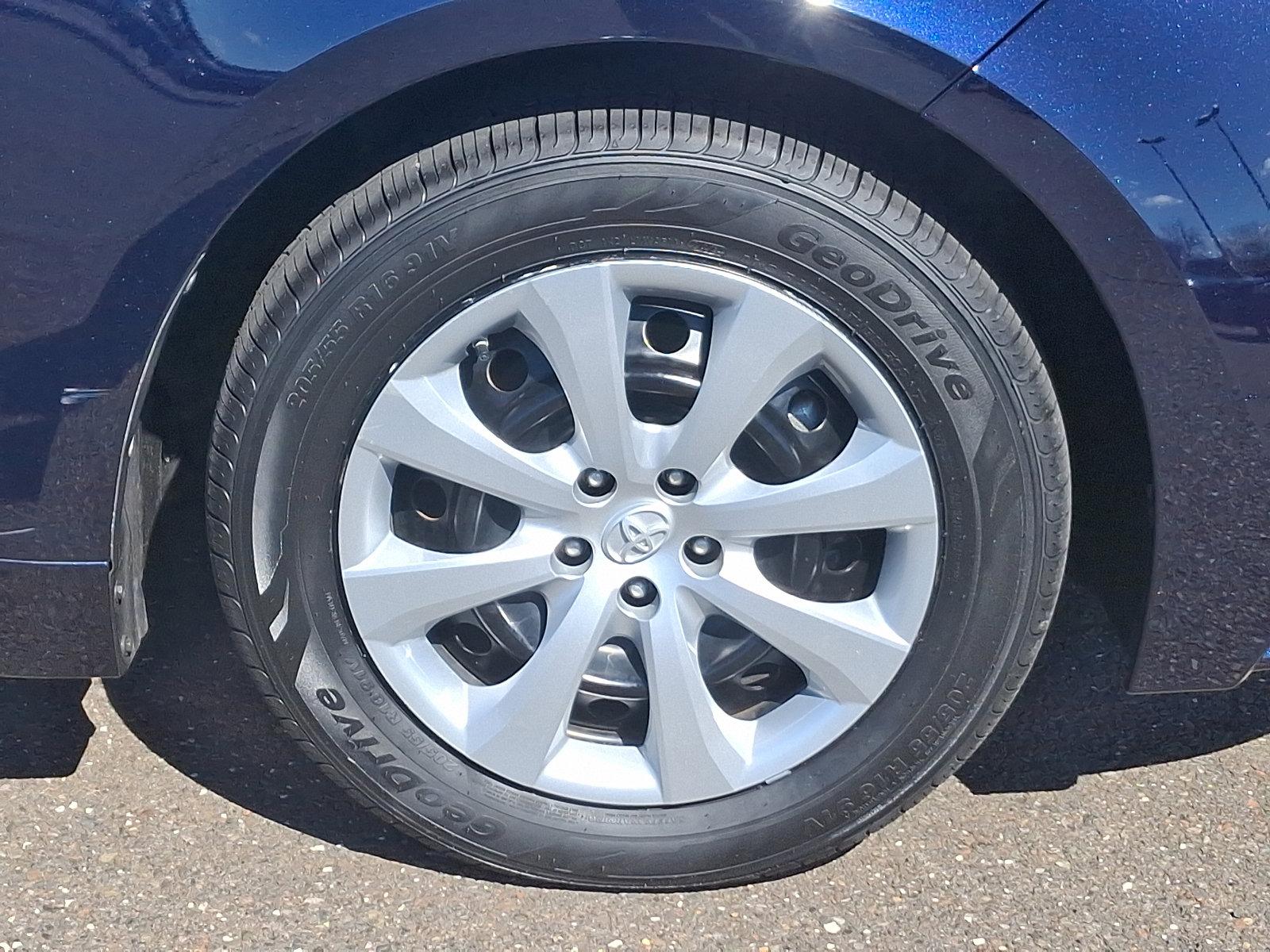2020 Toyota Corolla Vehicle Photo in Trevose, PA 19053