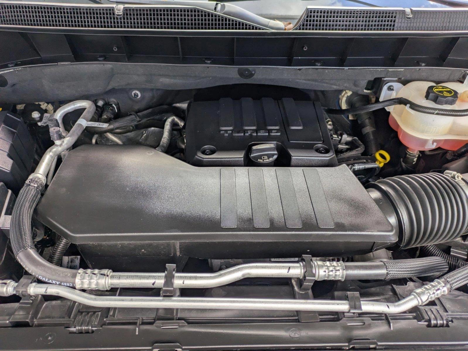 2024 Chevrolet Silverado 1500 Vehicle Photo in GREENACRES, FL 33463-3207