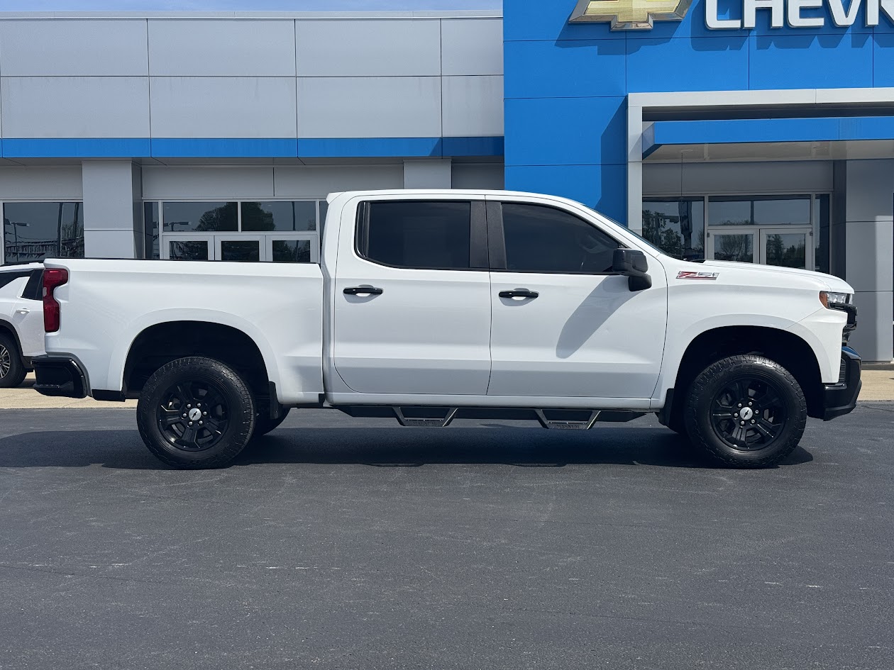 2019 Chevrolet Silverado 1500 Vehicle Photo in BOONVILLE, IN 47601-9633