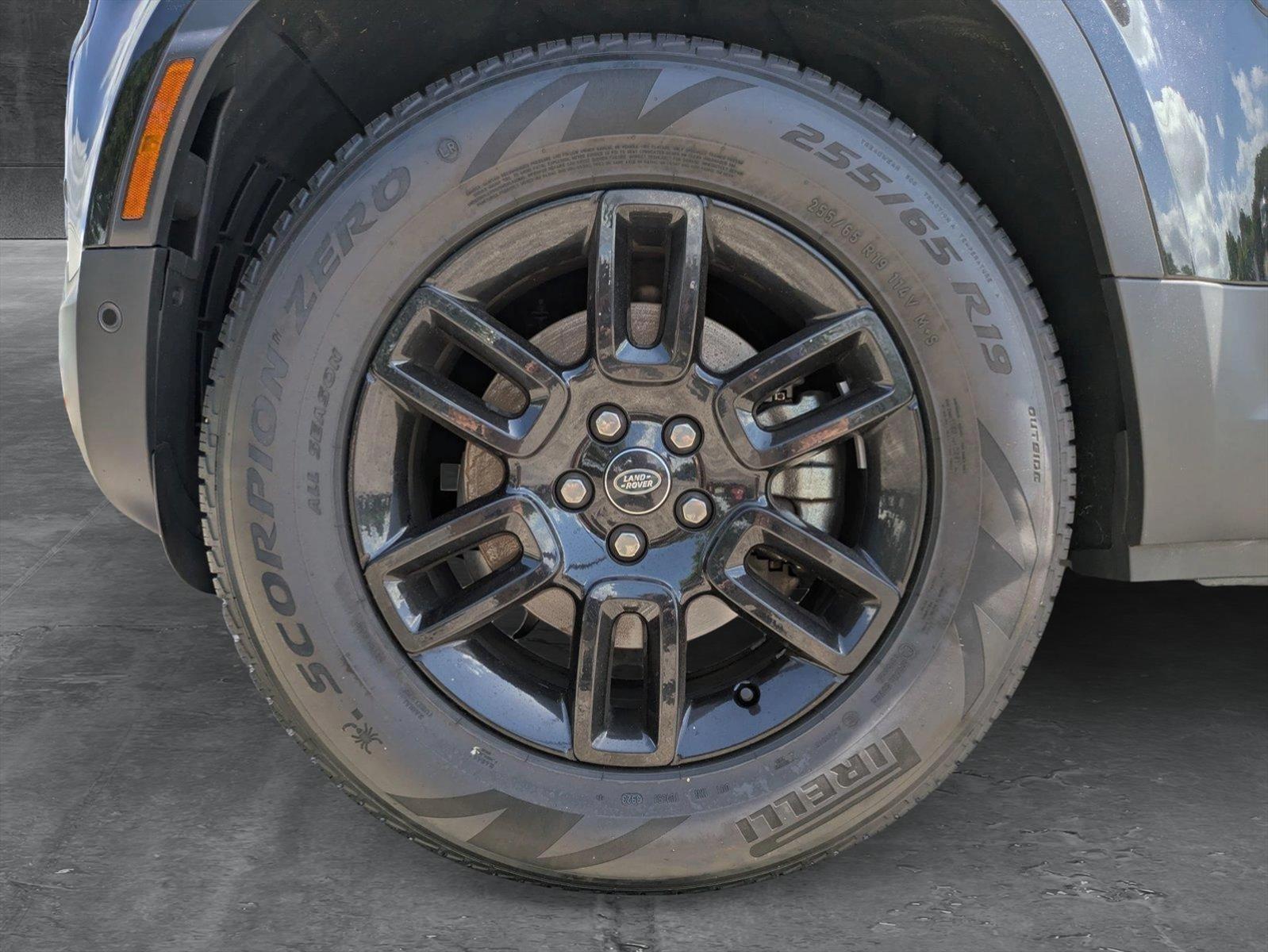 2024 Land Rover Defender Vehicle Photo in Sanford, FL 32771
