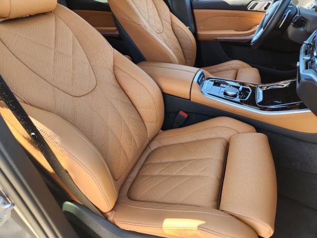 2025 BMW X5 xDrive40i Vehicle Photo in PLANO, TX 75024