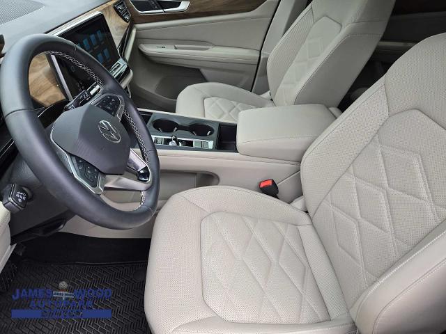 2025 Volkswagen Atlas Vehicle Photo in DENTON, TX 76210-9321