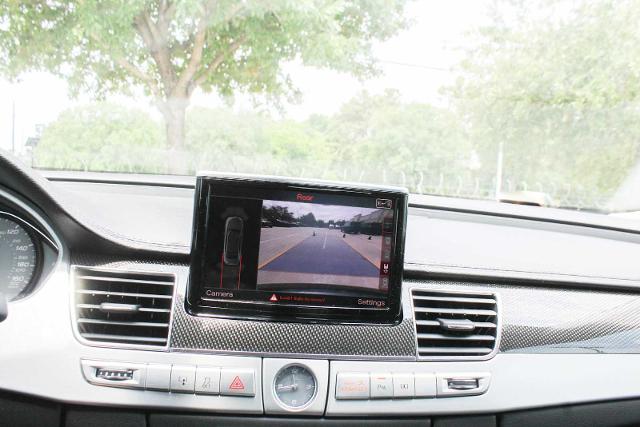 2013 Audi S8 Vehicle Photo in HOUSTON, TX 77090