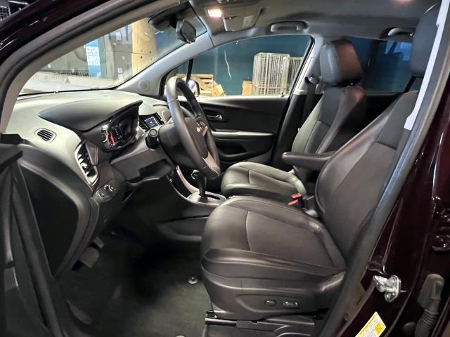 2022 Chevrolet Trax Vehicle Photo in Roslyn, NY 11576