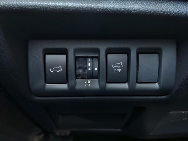 2025 Subaru Outback Vehicle Photo in Green Bay, WI 54304