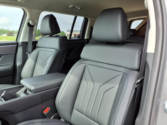 2025 Hyundai SANTA FE Hybrid Vehicle Photo in Peoria, IL 61615