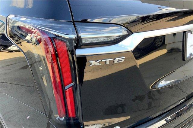 2024 Cadillac XT6 Vehicle Photo in TOPEKA, KS 66609-0000