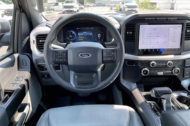 2023 Ford F-150 Lightning Vehicle Photo in INDEPENDENCE, MO 64055-1314