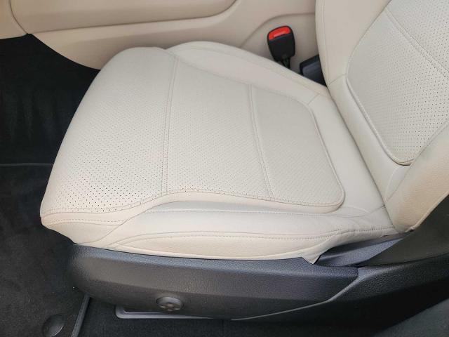 2025 Mercedes-Benz GLC Vehicle Photo in HOUSTON, TX 77079