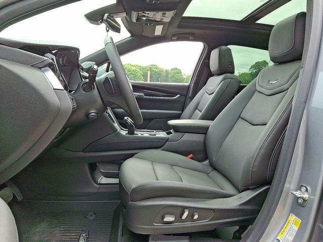 2024 Cadillac XT5 Vehicle Photo in DANBURY, CT 06810-5034