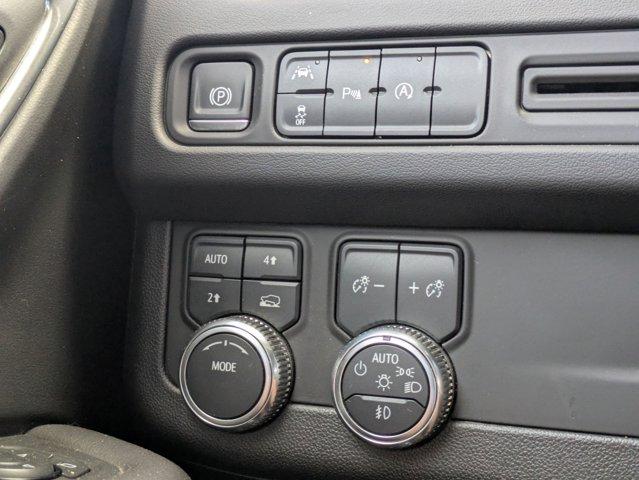 2023 GMC Yukon Vehicle Photo in SELMA, TX 78154-1459