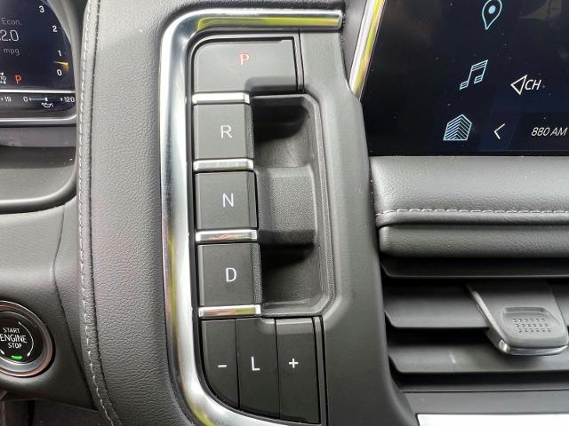 2023 Chevrolet Suburban Vehicle Photo in Roslyn, NY 11576