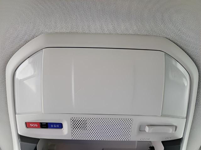 2024 Subaru Ascent Vehicle Photo in Green Bay, WI 54304
