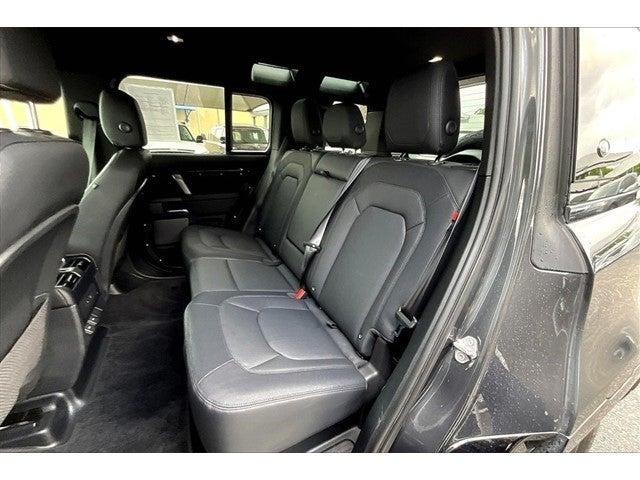 2024 Land Rover Defender Vehicle Photo in San Antonio, TX 78230