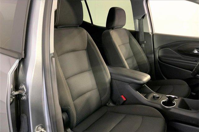 2024 GMC Terrain Vehicle Photo in KANSAS CITY, MO 64114-4502