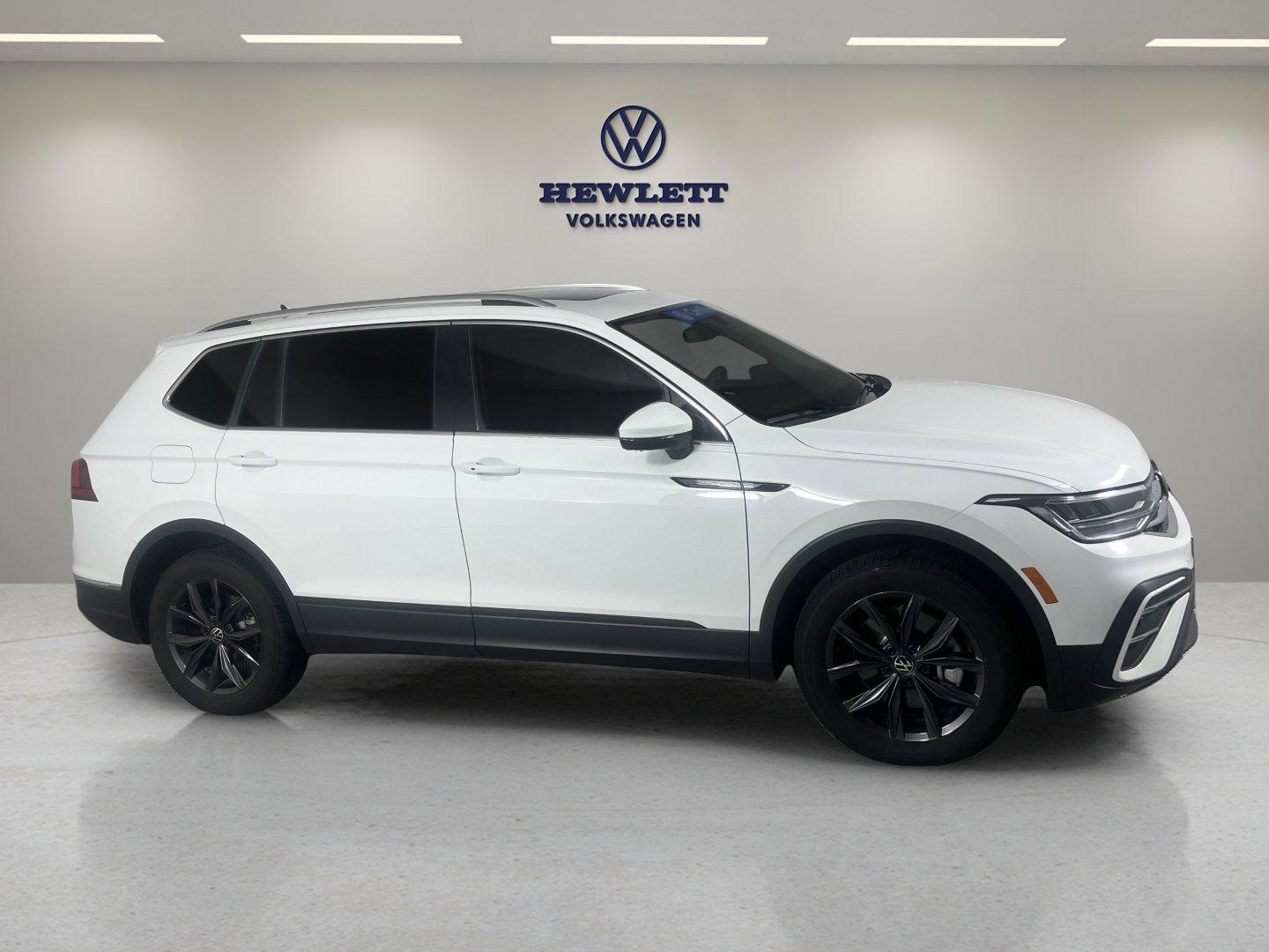2024 Volkswagen Tiguan Vehicle Photo in Georgetown, TX 78626