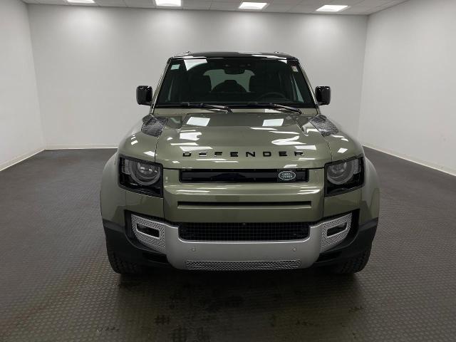 2025 Defender Vehicle Photo in Appleton, WI 54913