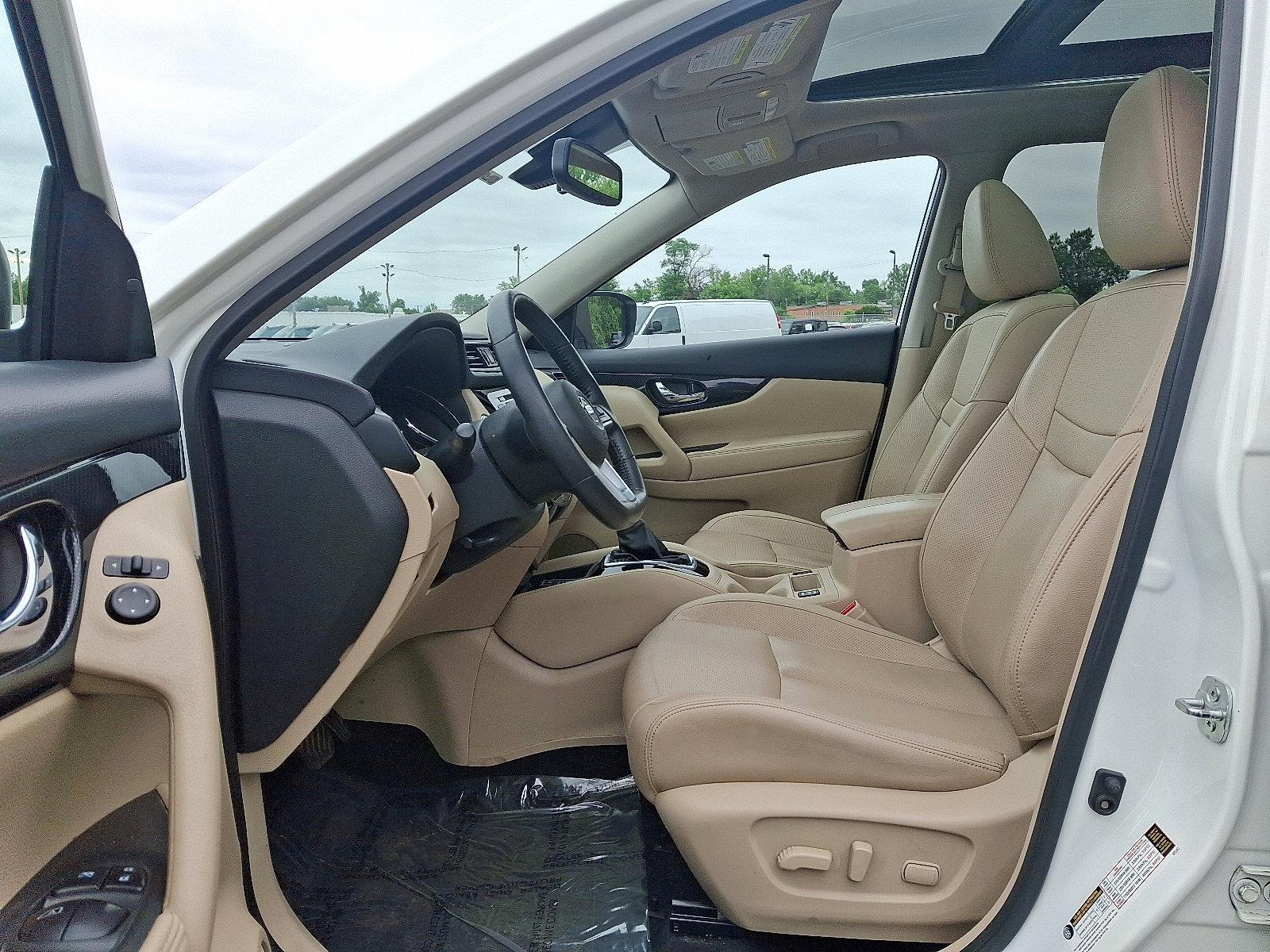 2019 Nissan Rogue Vehicle Photo in Trevose, PA 19053