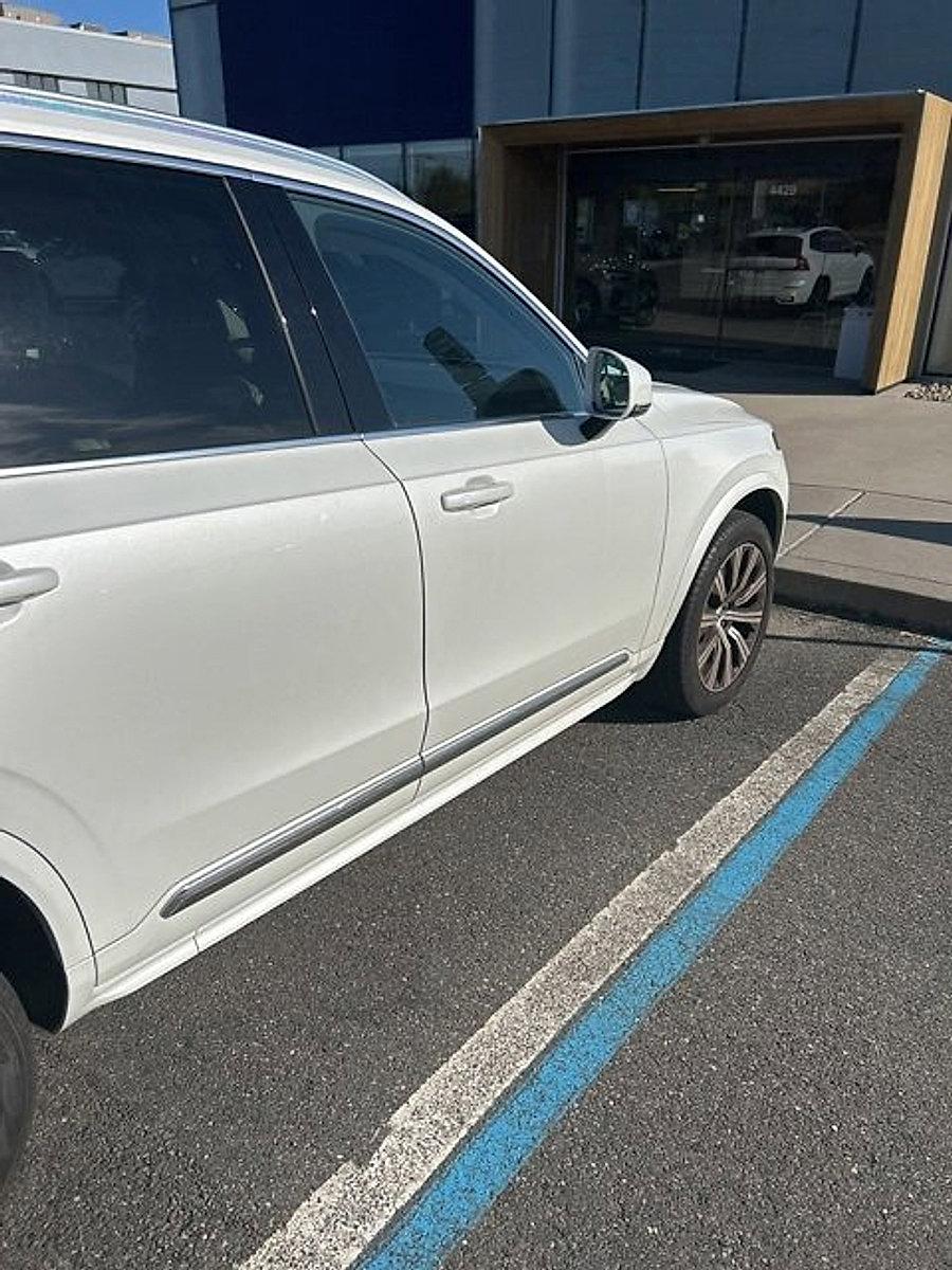 2023 Volvo XC90 Vehicle Photo in Trevose, PA 19053