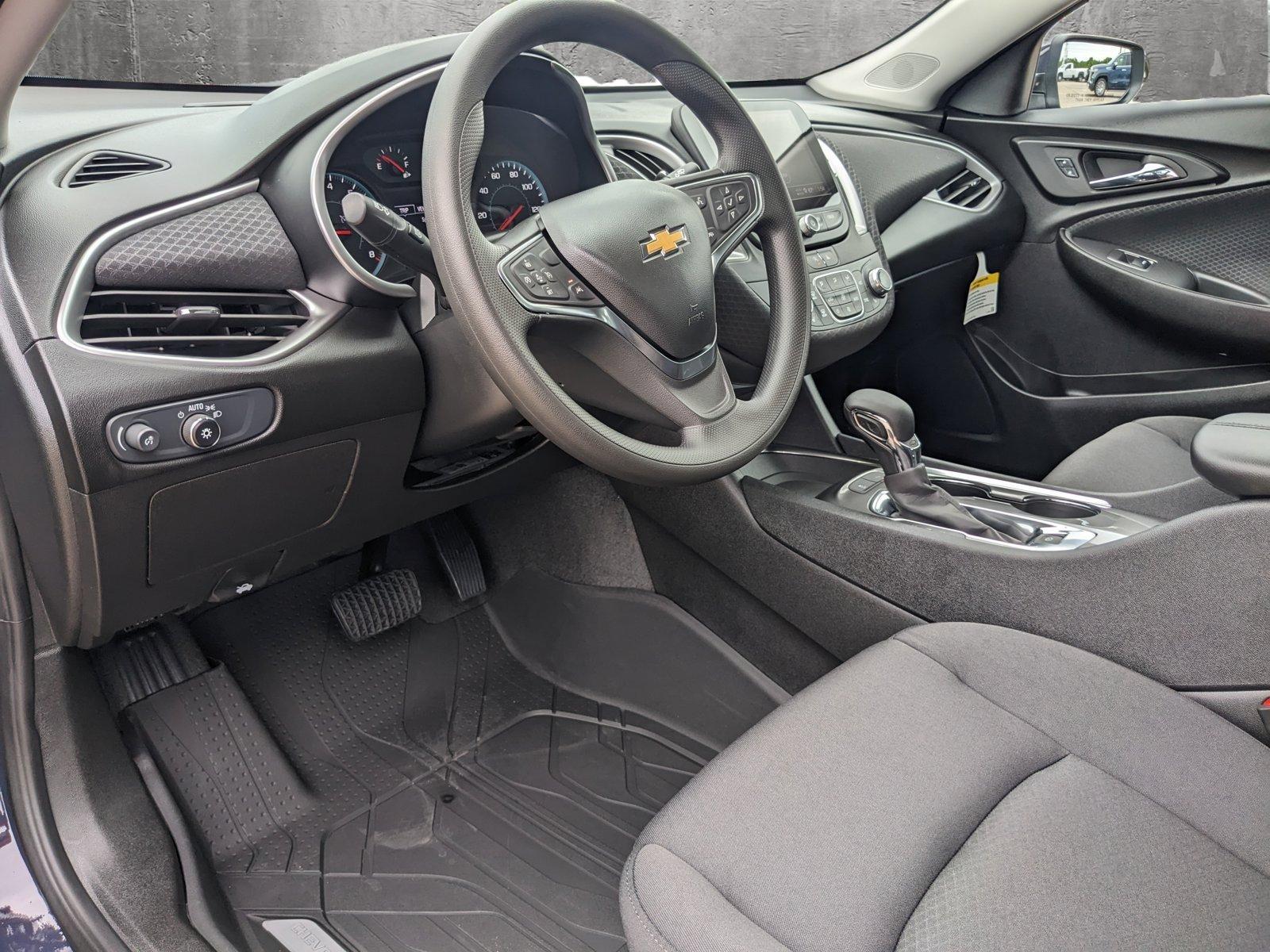 2025 Chevrolet Malibu Vehicle Photo in HOUSTON, TX 77034-5009