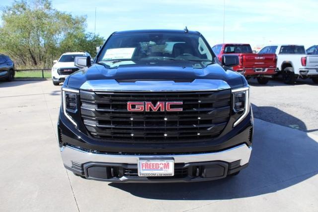 2025 GMC Sierra 1500 Vehicle Photo in Greenville, TX 75402