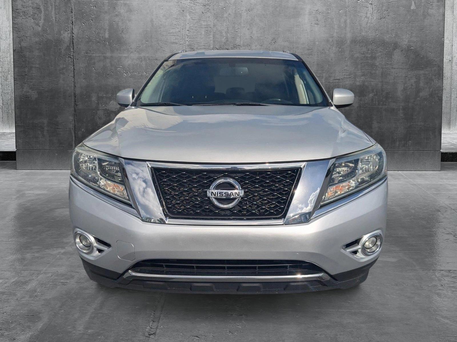 2016 Nissan Pathfinder Vehicle Photo in Miami, FL 33135