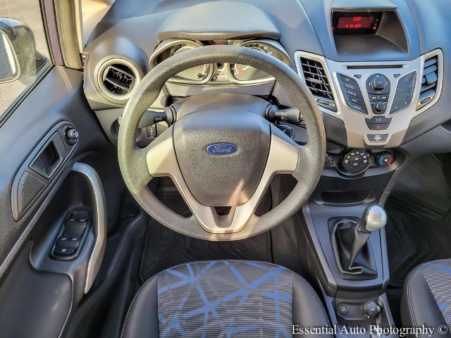 2012 Ford Fiesta Vehicle Photo in OAK LAWN, IL 60453-2517