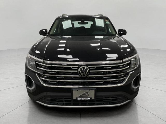 2025 Volkswagen Atlas Vehicle Photo in Appleton, WI 54913