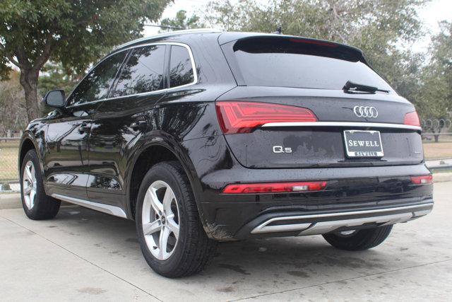 2021 Audi Q5 Vehicle Photo in HOUSTON, TX 77090