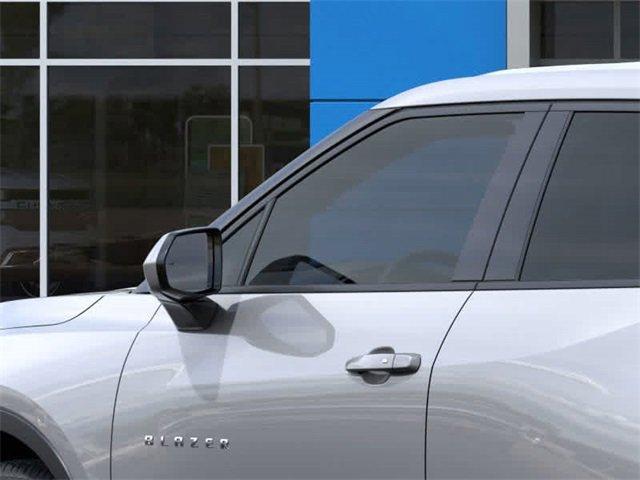 2025 Chevrolet Blazer Vehicle Photo in COLLIERVILLE, TN 38017-9006
